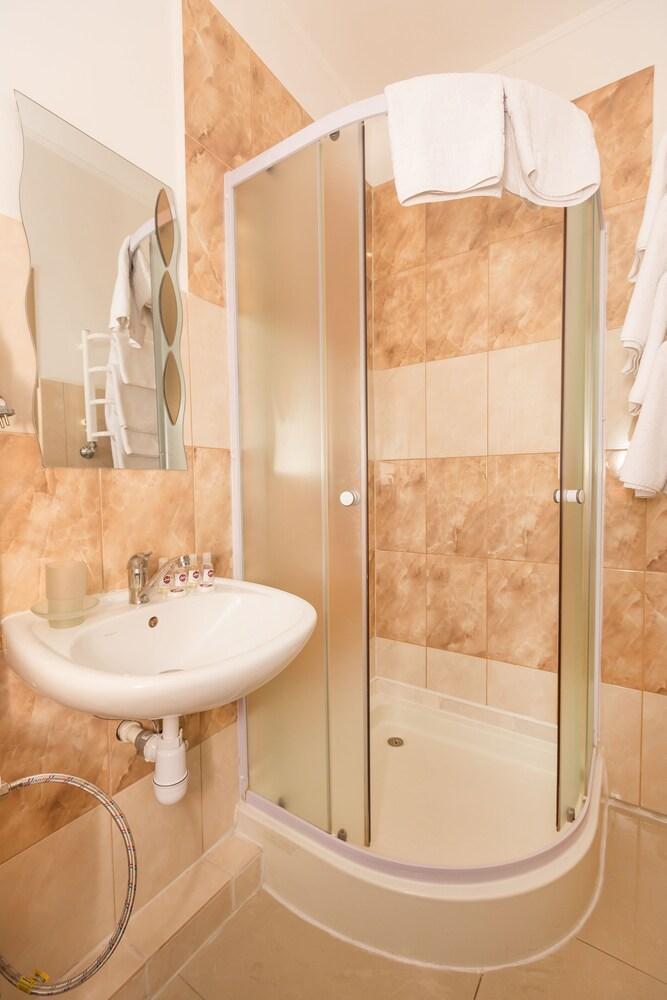 Lviv Central Jam Hotel Εξωτερικό φωτογραφία